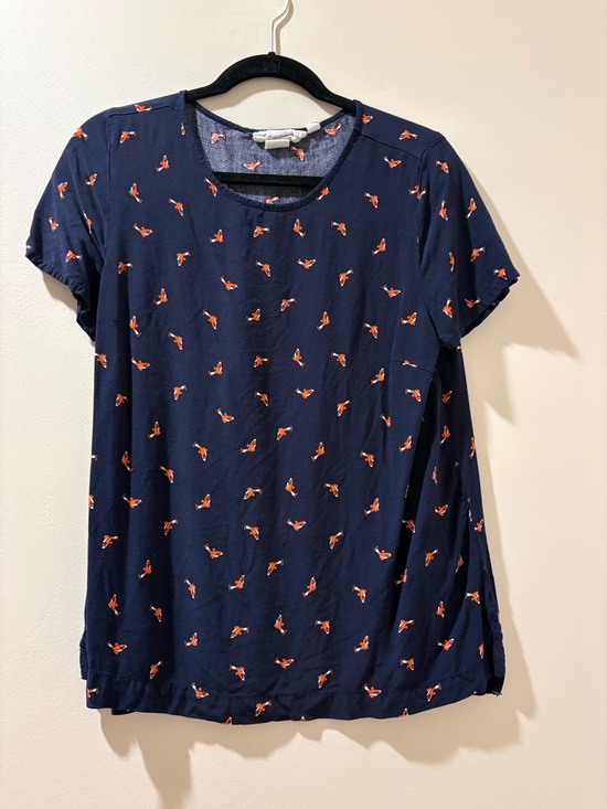 H&M Tops - L.O.G.G. Women’s Navy Short-Sleeve Tee with Orange Fish Print